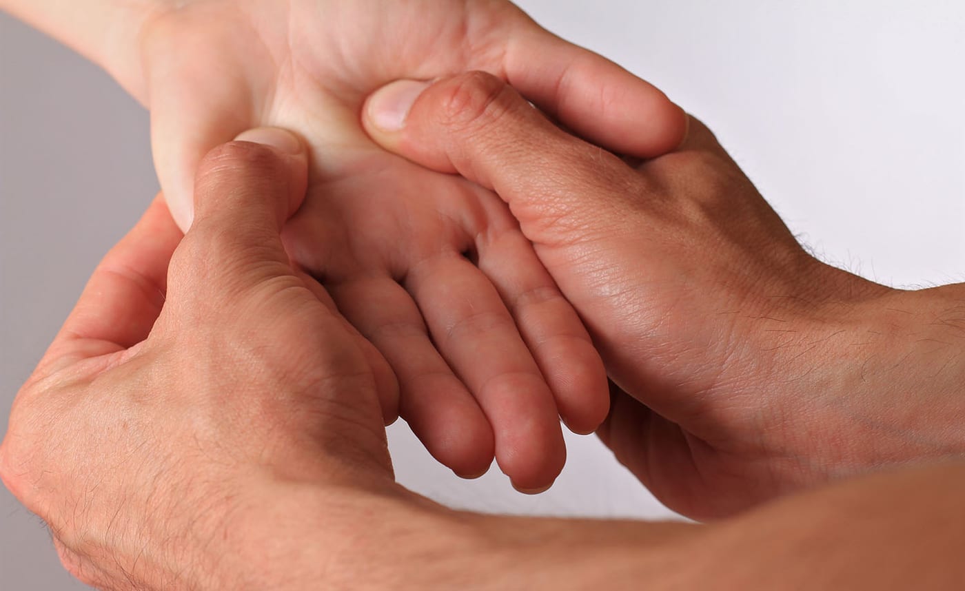 Akupresura — tretman pritiskom na aktivne tačke u Nišu — Pro Physical